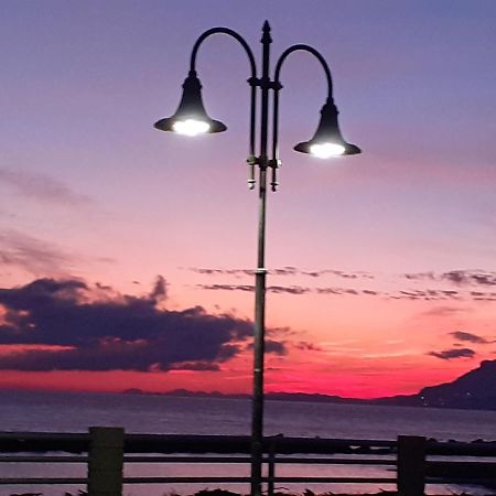 Azzurra Casa Vacanza Ventimiglia Dış mekan fotoğraf